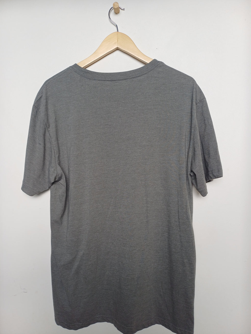 L  Mens tee