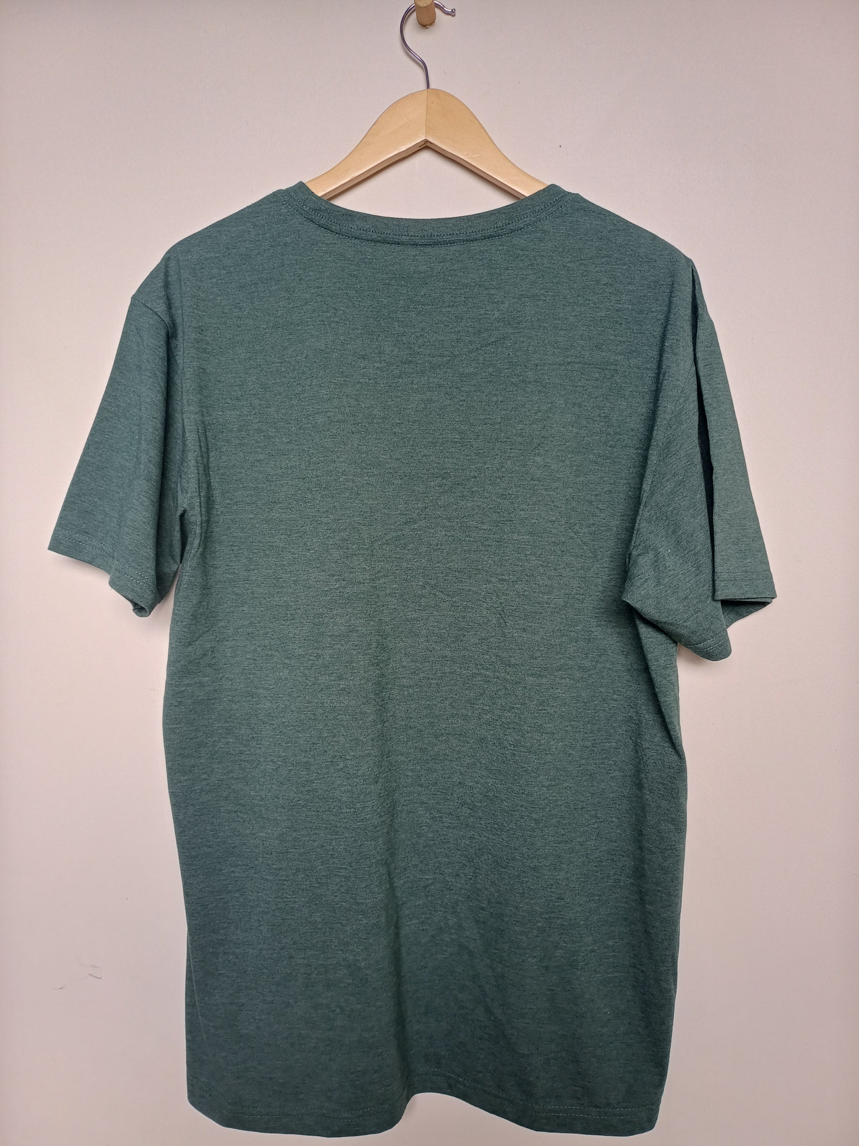 L  Mens tee
